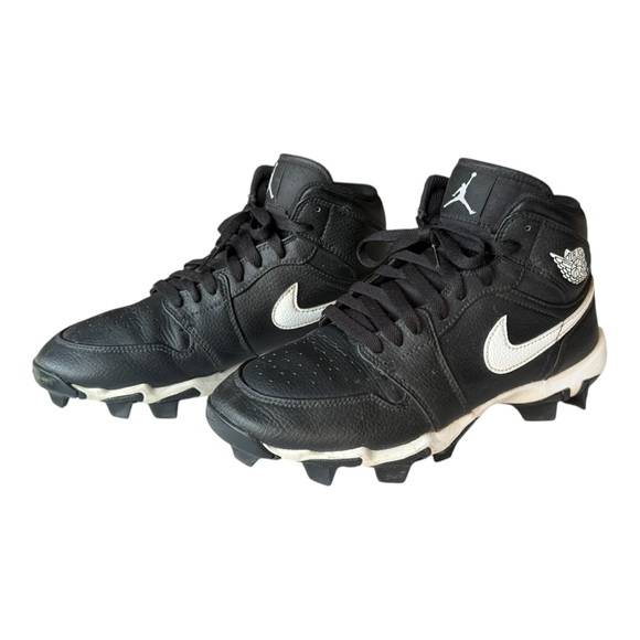 Air Jordan 1 GS Mid Cleats, Youth size 6 Baseball Football - Picture 2 of 10